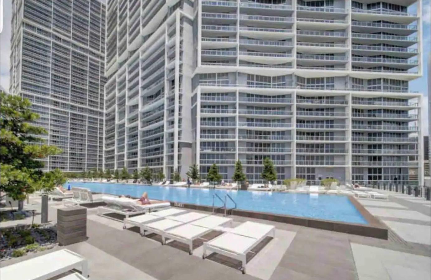 *W Icon Brickell- Luxury 2Br Highrise Corner Condo** Miami Esterno foto