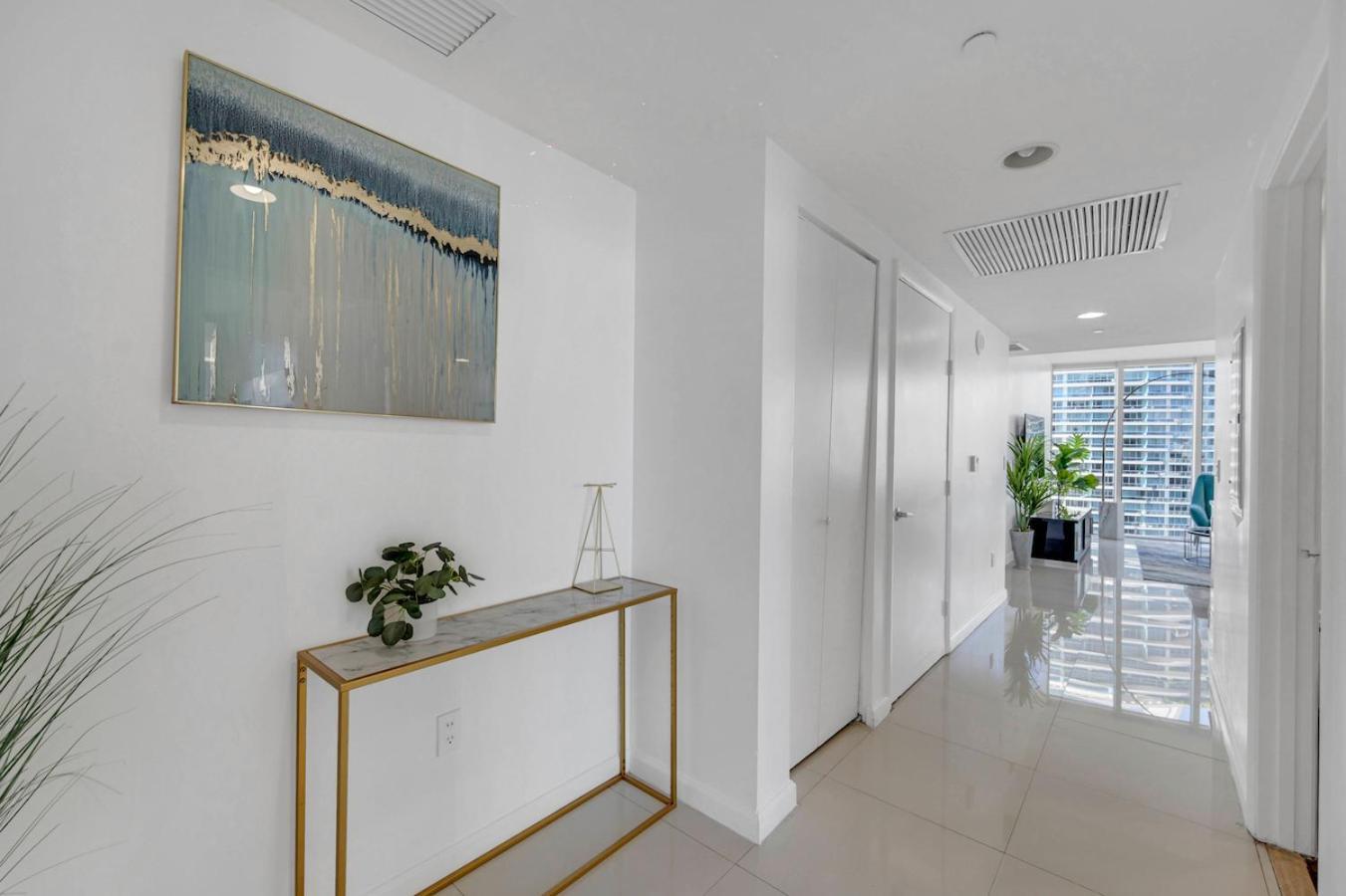 *W Icon Brickell- Luxury 2Br Highrise Corner Condo** Miami Esterno foto