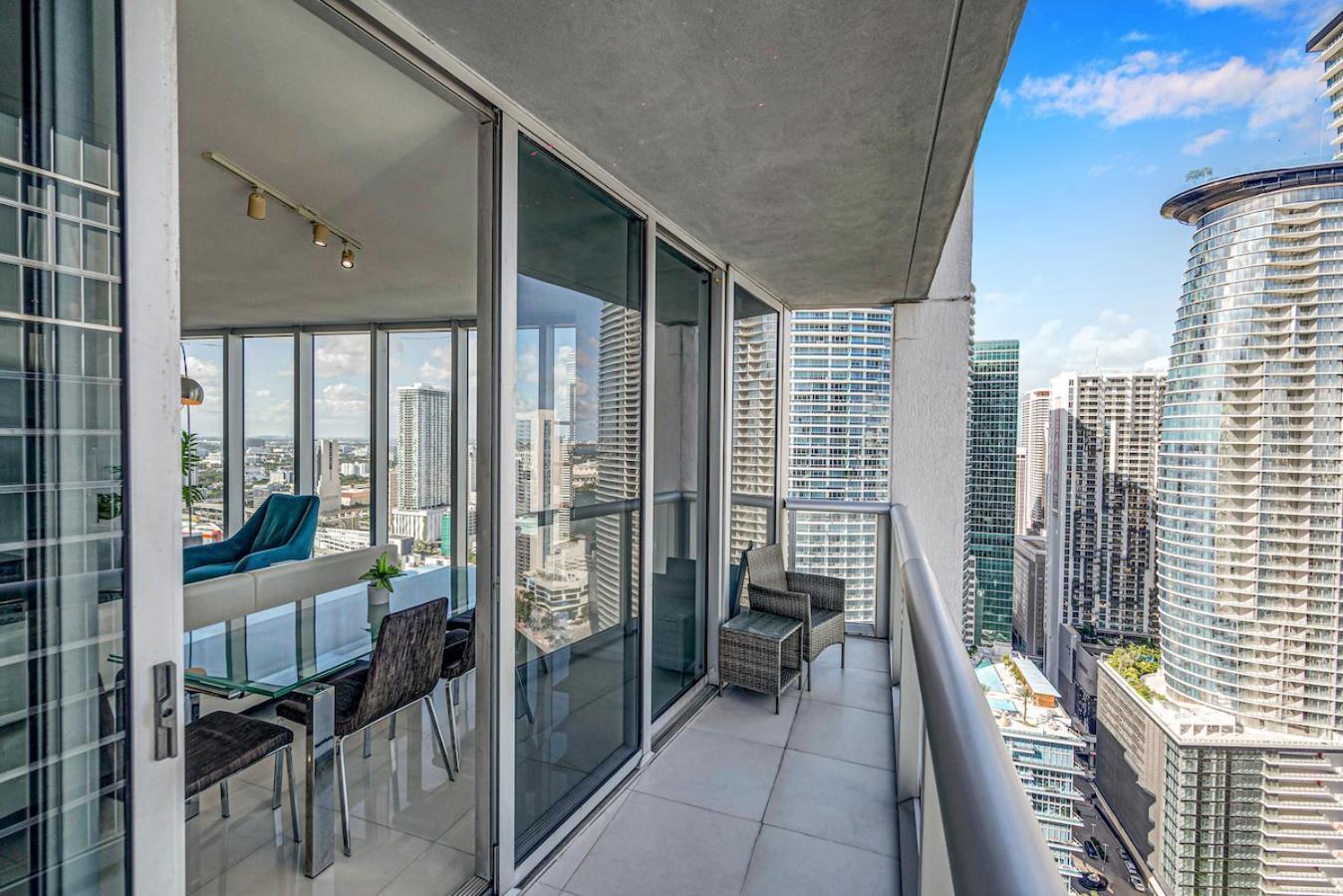 *W Icon Brickell- Luxury 2Br Highrise Corner Condo** Miami Esterno foto