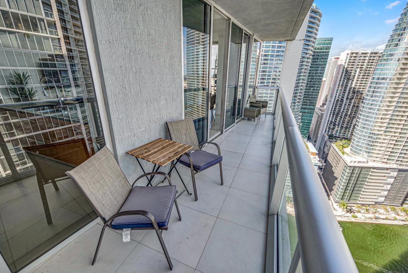*W Icon Brickell- Luxury 2Br Highrise Corner Condo** Miami Esterno foto